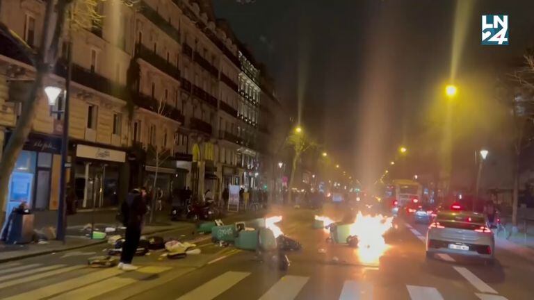 Retraites: des manifestations spontanées à travers la France après l'adoption de la réforme